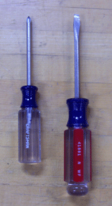 philips head and flat head screw driver