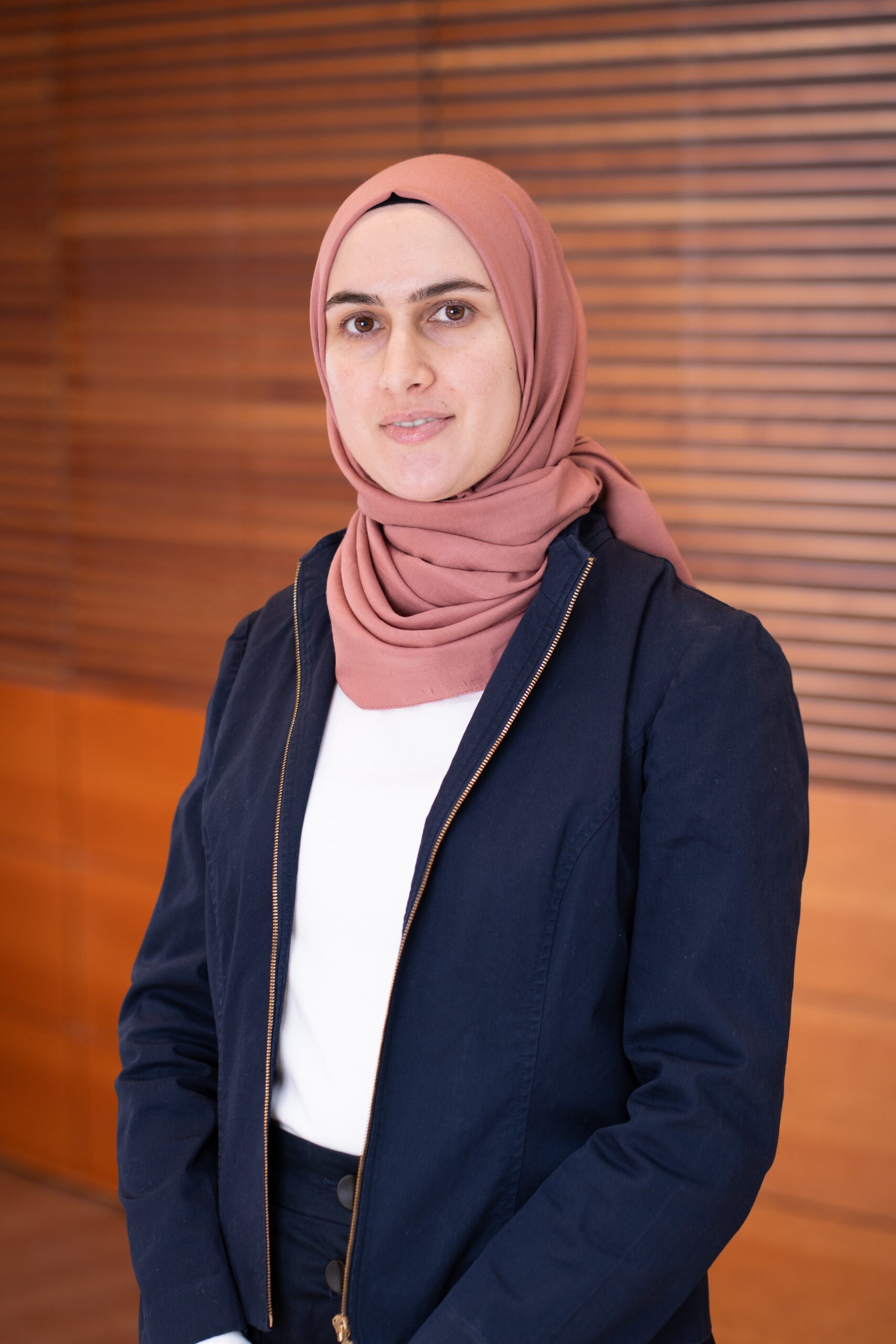 headshot of Zaynab